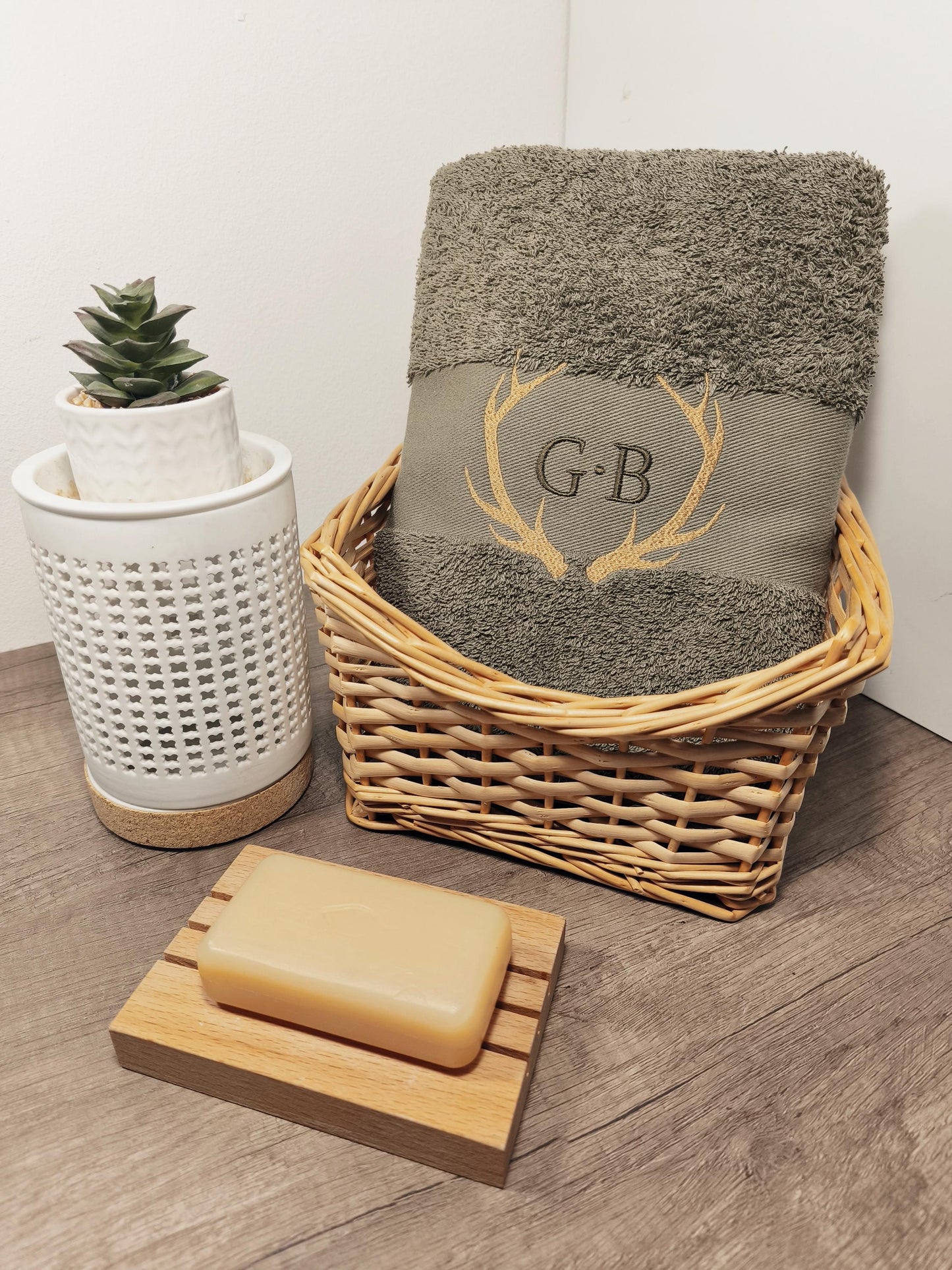 Personalized towel with name/initials | Antlers